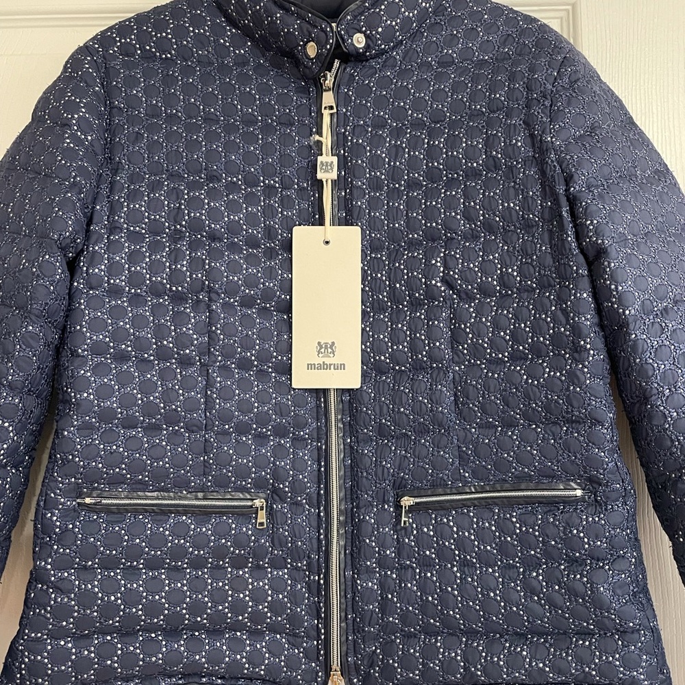 Italian brand mabrun, very delicate finishing , all over embroidery